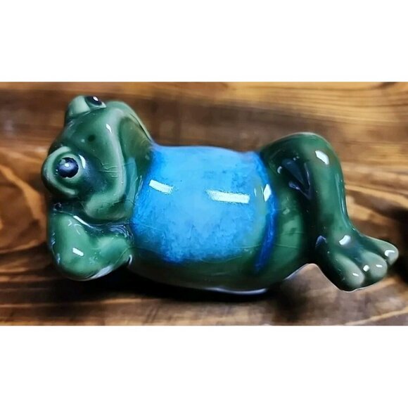 Frog Figures, Three Different. Collectible, Decorative. Pond, Garden, Planter - Picture 4 of 12